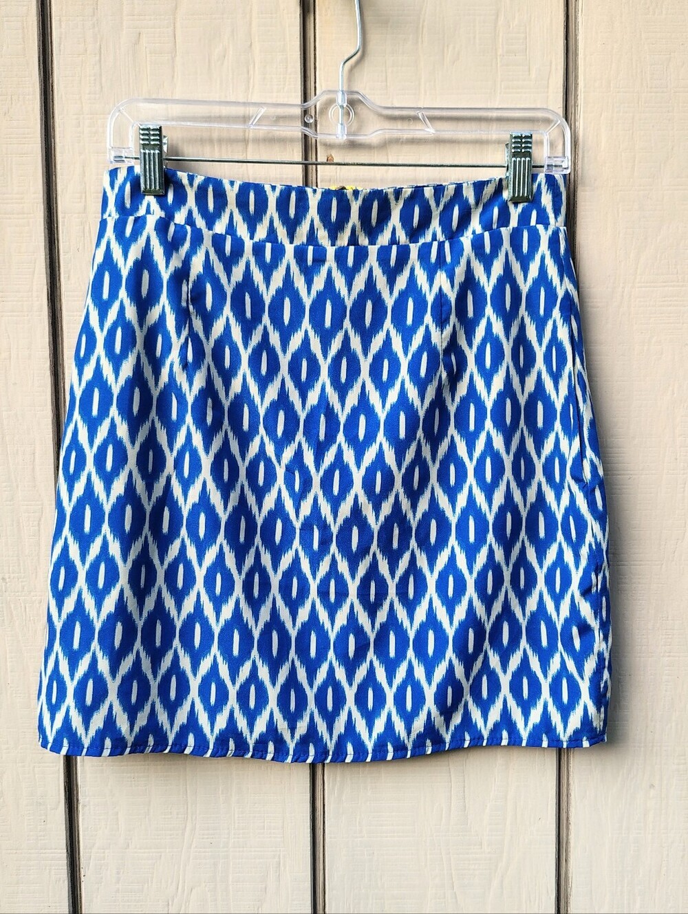 Annabella Mini Skirt Blue White Ikat Back Zipper Lined Medium Flowy Coquette